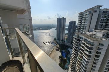 Bay Laurel @ Country Garden Danga Bay