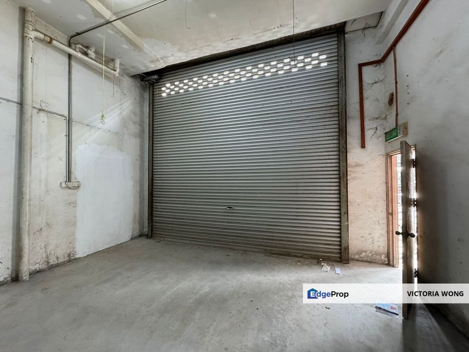 Permas Jaya 1.5 Storey Factory For Rent Johor Bahru , Johor, Masai