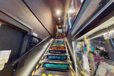 Pusat Perdagangan Danga Utama