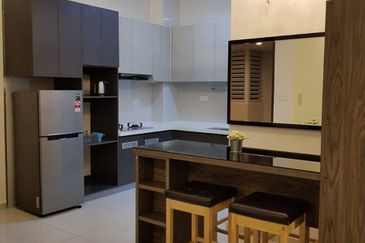 Baypoint @ Country Garden Danga Bay