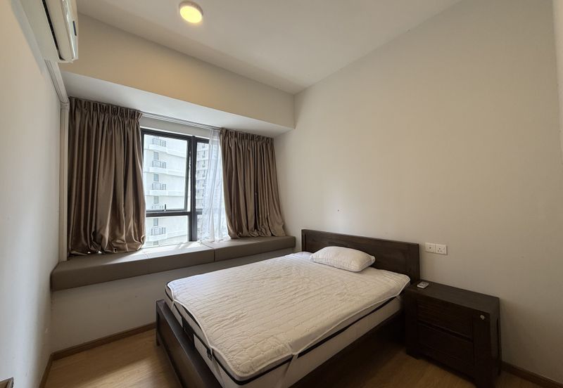 Baypoint @ Country Garden Danga Bay