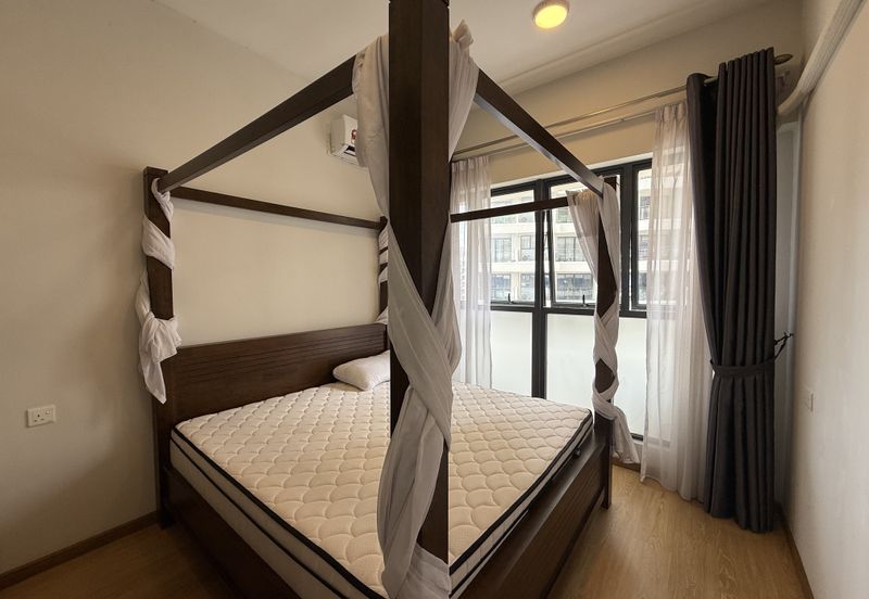 Baypoint @ Country Garden Danga Bay