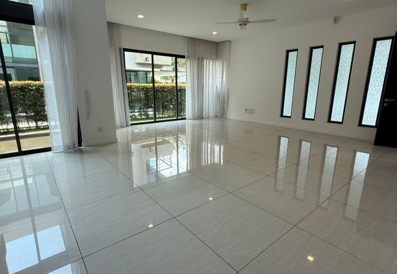 Bayou Creek, Leisure Farm