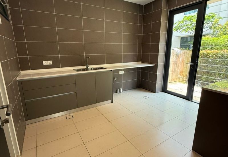 Bayou Creek, Leisure Farm