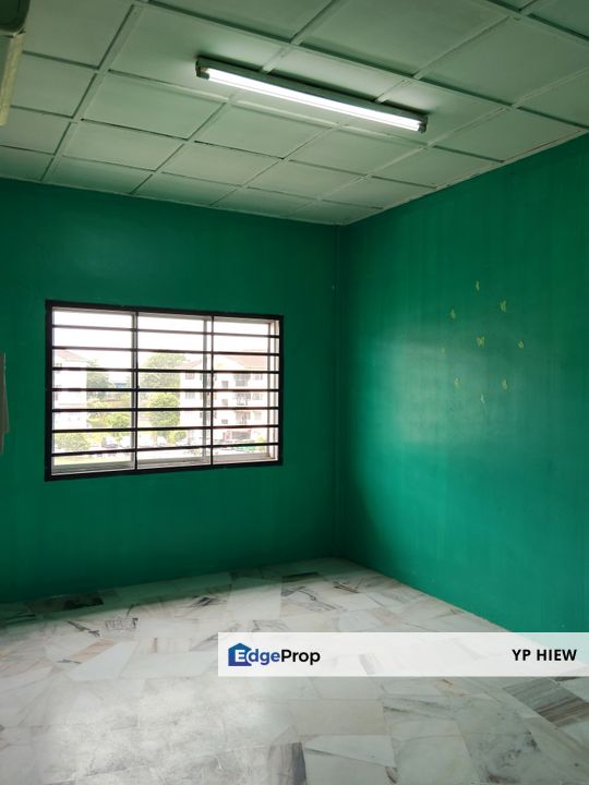 Kempas Apartment for SALE (Corner unit) ( Below Market ), Johor, Johor Bahru