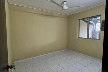 Single Storey Terraced House l Taman Sri Limau 2 l Lunas l Kedah - FOR SALE