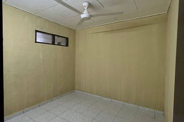Single Storey Terraced House l Taman Sri Limau 2 l Lunas l Kedah - FOR SALE