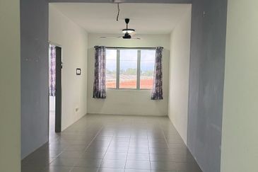 Pangsapuri Ernesta |Desa Aman | Padang Serai | Kedah | Hak Milik Kekal | Lot Bukan Bumi  - FOR SALE