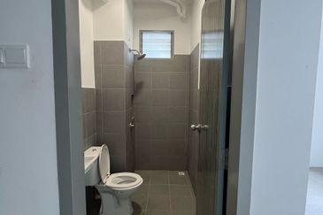 Pangsapuri Ernesta |Desa Aman | Padang Serai | Kedah | Hak Milik Kekal | Lot Bukan Bumi  - FOR SALE