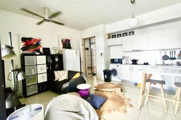 Dedaun Hijau (Greenfield Regency)