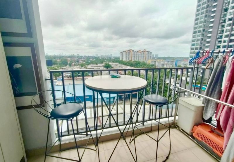 Dedaun Hijau (Greenfield Regency)