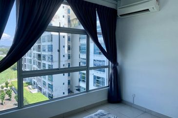 Puteri Cove Residences