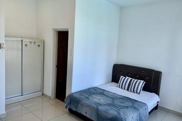 Puteri Cove Residences