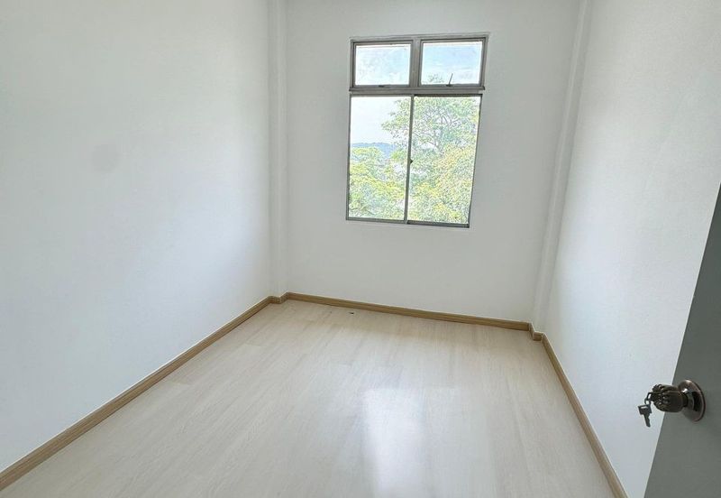 Ria 2 Apartment, Taman Megah Ria