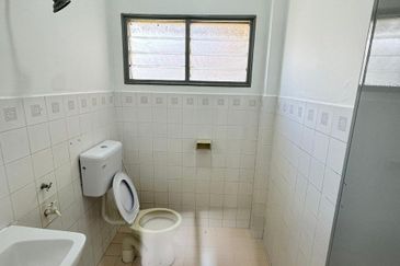 Ria 2 Apartment, Taman Megah Ria