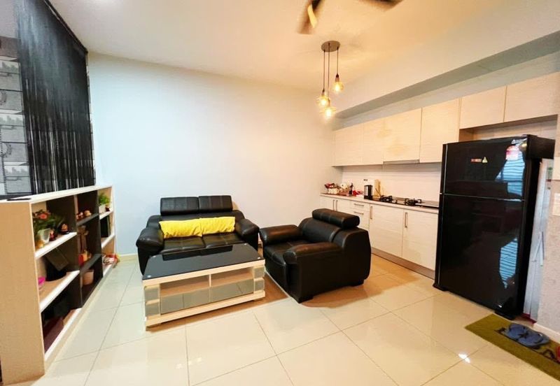 Dedaun Hijau (Greenfield Regency)