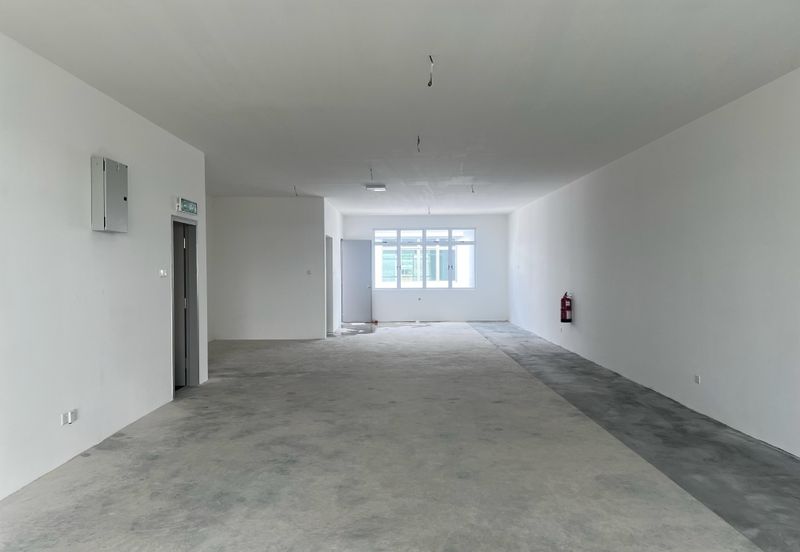 Mahkota 2 @ Kulai Bandar Putra Shoplot 