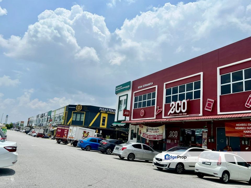 Pulai Mutiara / 2 adjoint shoplot / facing road , Johor, Johor Bahru