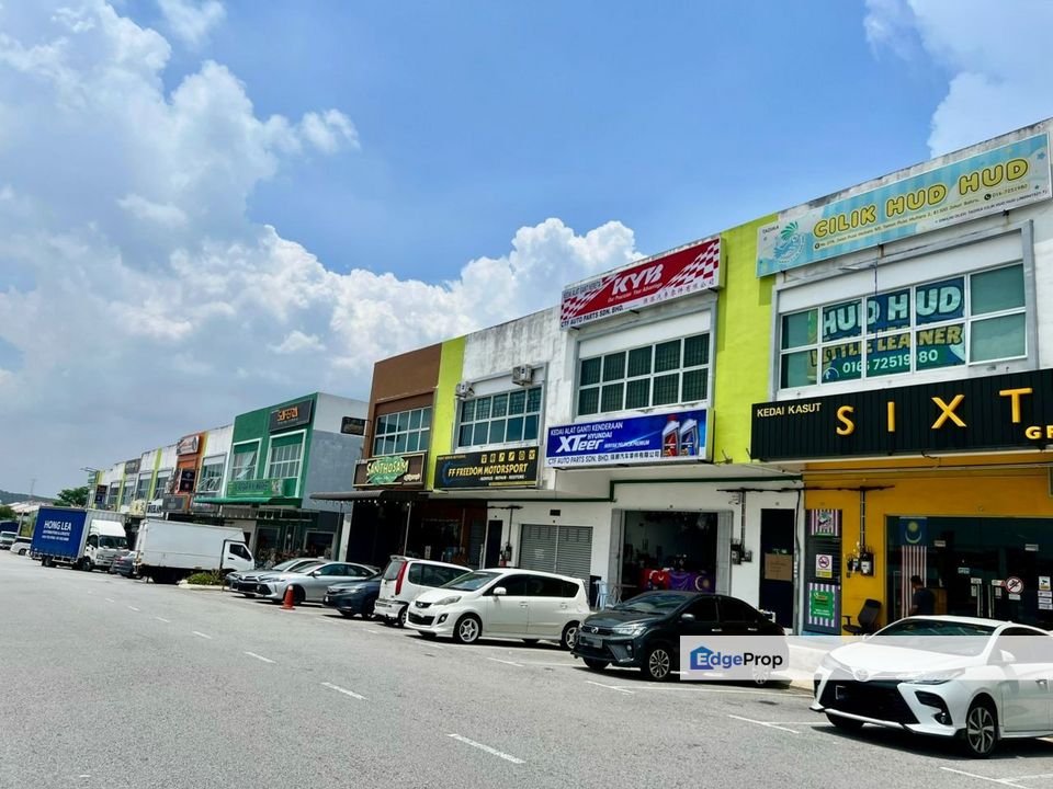Pulai Mutiara / 2 adjoint shoplot / facing road , Johor, Johor Bahru