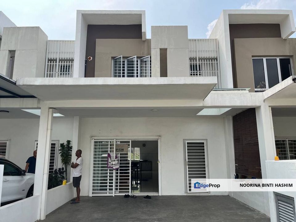 NEW Double Storey Terrace Casa wood Cybersouth, Dengkil, Selangor, Dengkil