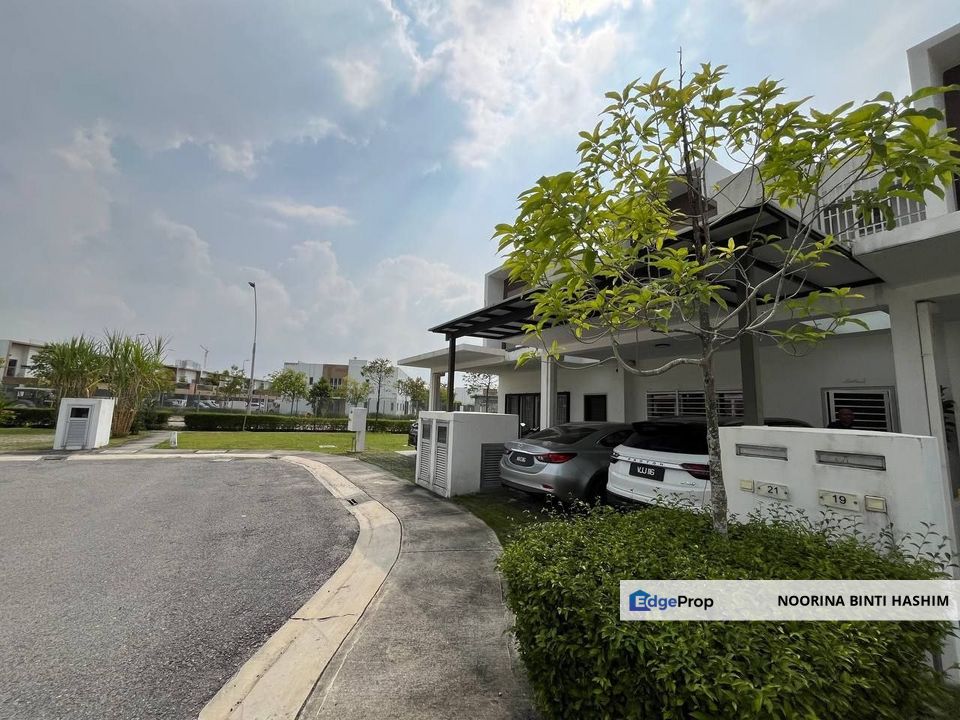 NEW Double Storey Terrace Casa wood Cybersouth, Dengkil, Selangor, Dengkil