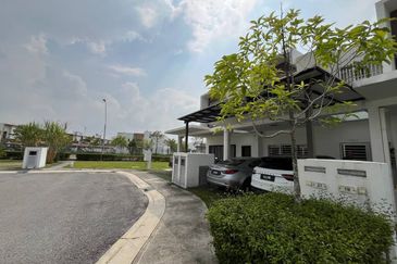 Casa Wood, CyberSouth