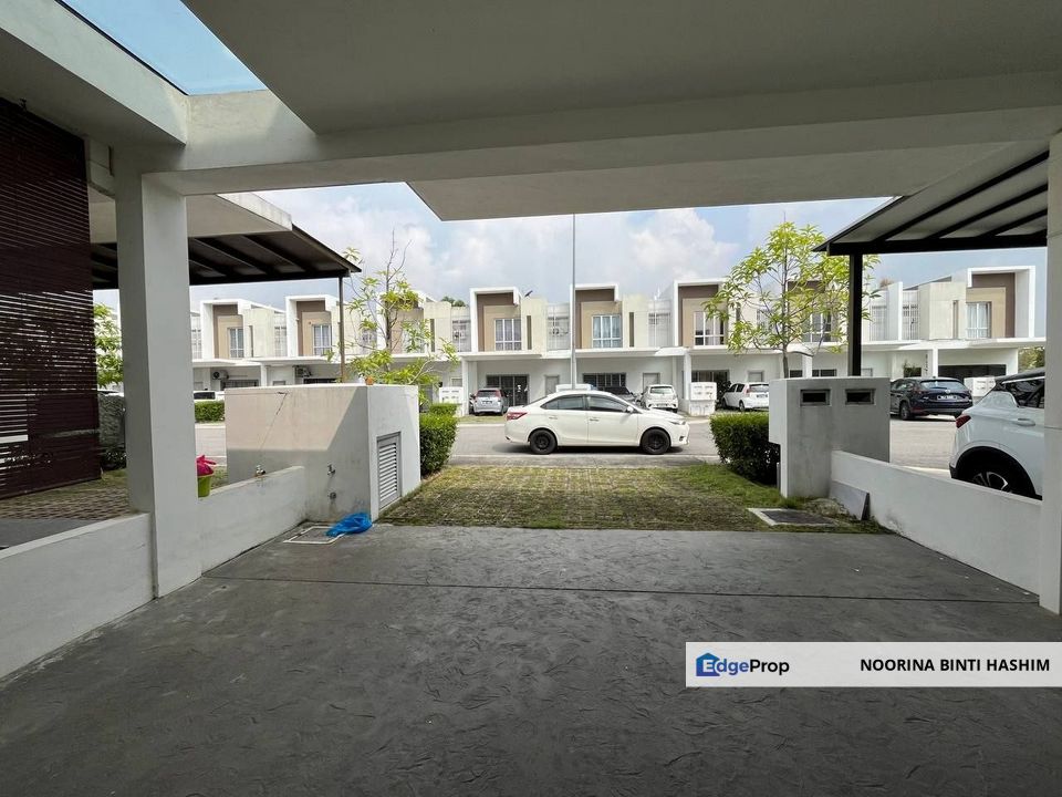 NEW Double Storey Terrace Casa wood Cybersouth, Dengkil, Selangor, Dengkil