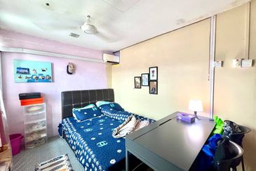 Kampung Tasik Tambahan