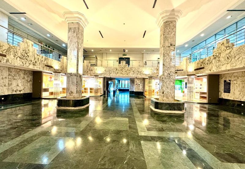 Commercial Complex with 6 Storey Building, Kelana Jaya, Selangor 