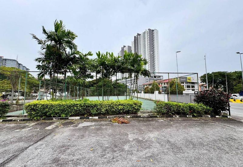 Commercial Complex with 6 Storey Building, Kelana Jaya, Selangor 