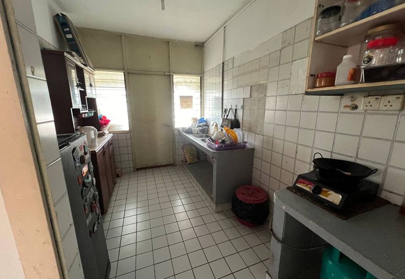 Baiduri Apartment @ Desa Pandan