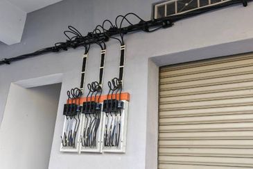 Salak Perdana Business Park