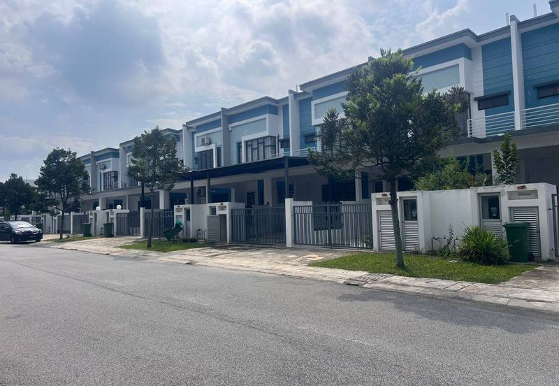 Banyas @ Setia EcoHill 2