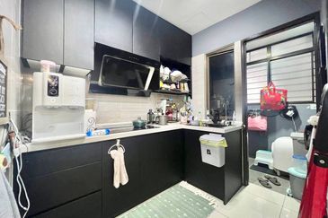 Residensi Zamrud (Zamrud Residensi)