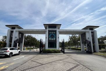 Cradleton @ Eco Majestic