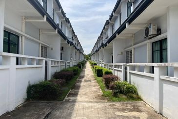 Cradleton @ Eco Majestic