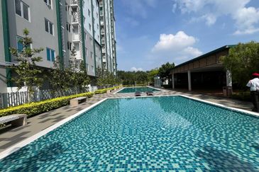 Tangerine Suites @ Sunsuria City