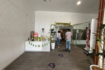 Tangerine Suites @ Sunsuria City