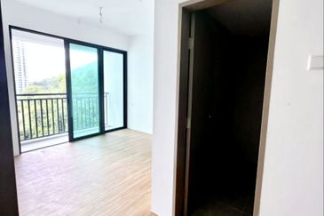 The Trees, Bukit Lanjan