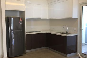 Royalle Condominium @ North Kiara