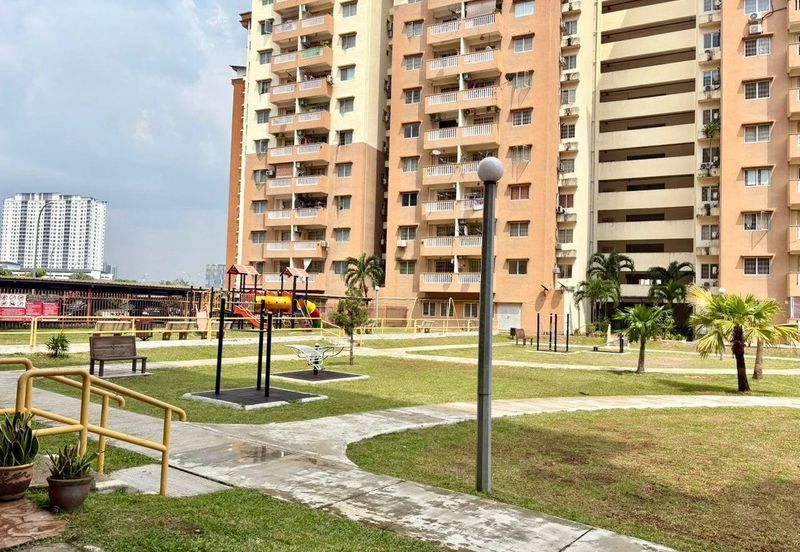 Sri Lavender Apartment