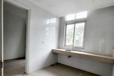 Rafflesia @ The Hill