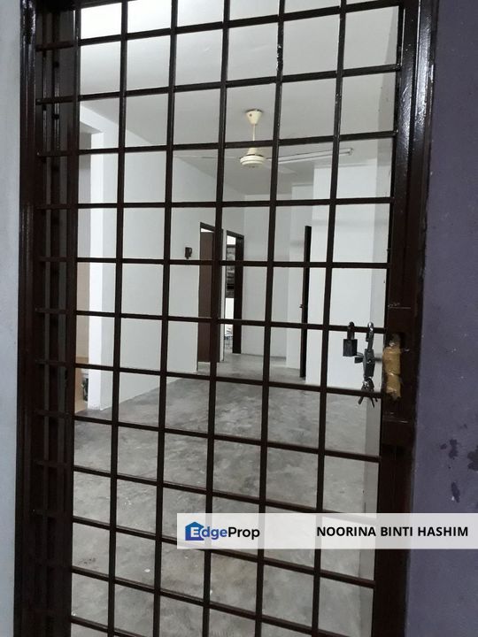 Enggang Apartment, Puchong Selangor , Selangor, Selayang