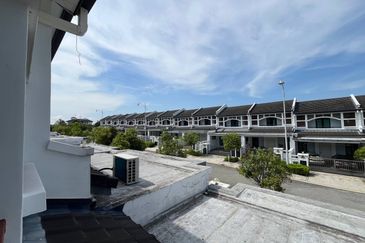 Cradleton @ Eco Majestic