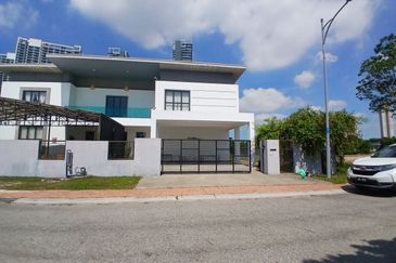 Casa Callista, Setia Alam