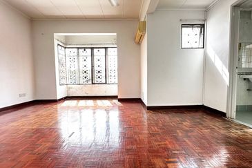 Jalan Nova U5/74A, Seksyen U5, Subang Bestari Shah Alam, Selangor Double Storey Terrace 