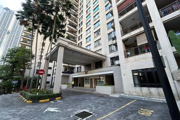 Royal Domain Sri Putramas II