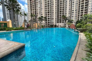 Royal Domain Sri Putramas II