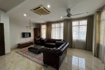 Desa Pinggiran Putra