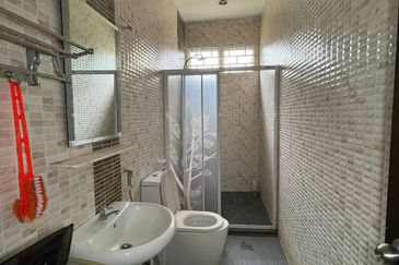 Desa Pinggiran Putra